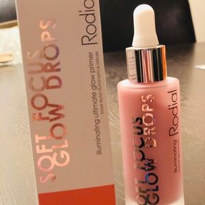 Rodial Soft Focus Glow Drops